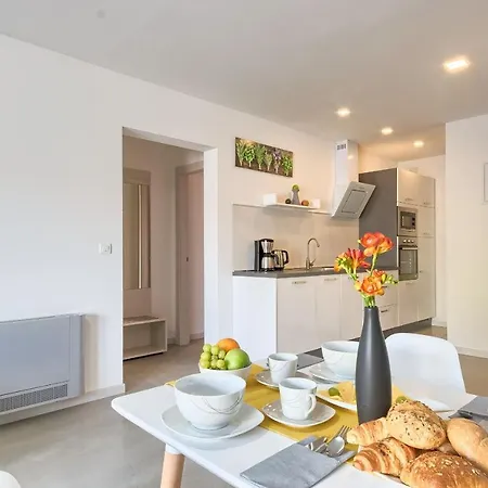 Barmel Apartment *